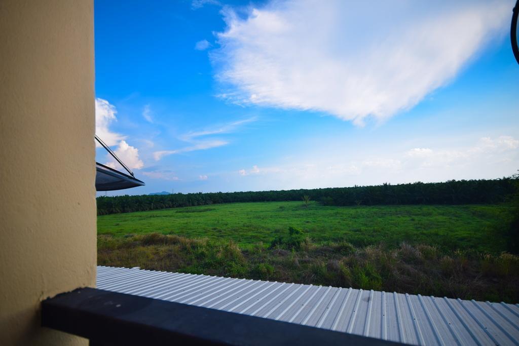 Jc Guesthouse @ Suratthani Airport Surat Thani Exterior foto
