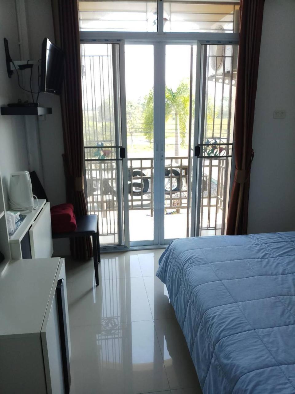 Jc Guesthouse @ Suratthani Airport Surat Thani Exterior foto